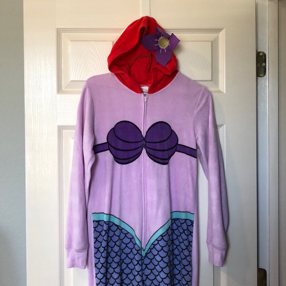 Little Mermaid Onesie Pajamas 🧜🏼‍♀️